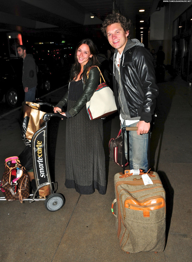 Jennifer Love Hewitt Lax Airport Beautiful Celebrity Babe High