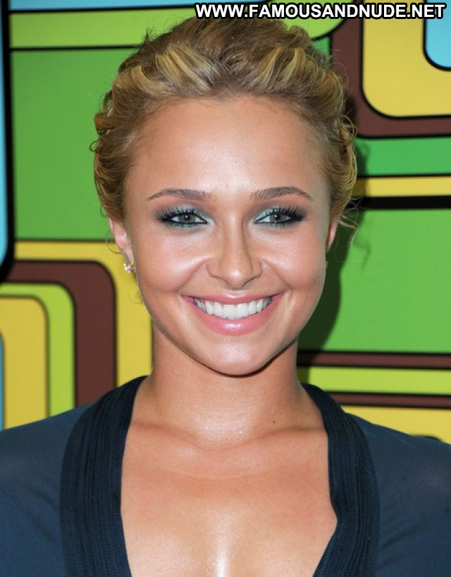 Hayden Panettiere No Source Usa Posing Hot Party Beautiful Babe See