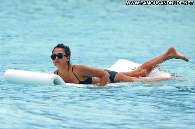 Jessica Alba No Source Bikini Usa Celebrity Beautiful Babe Posing Hot