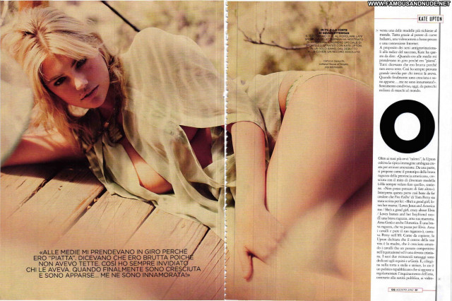 Kate Upton Gq Italy Italian Posing Hot Babe Usa Magazine Beautiful