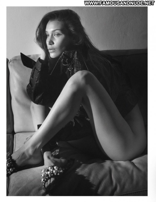 Bella Hadid Topless Photoshoot Photoshoot Celebrity Beautiful Topless