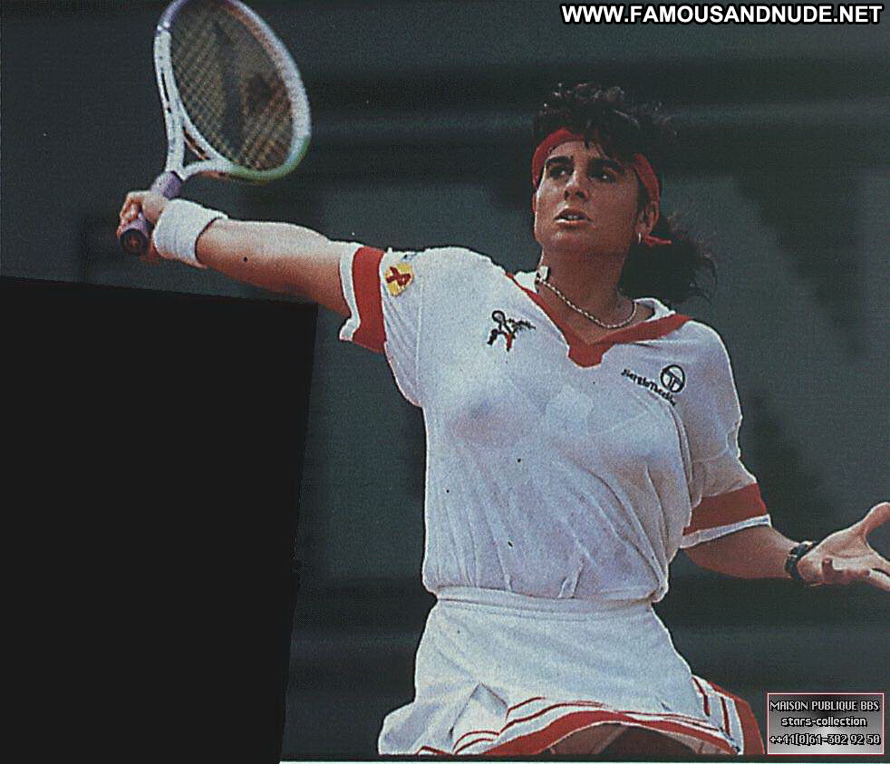 Gabriela Sabatini Babe Tennis Beautiful Seethrough Celebrity Posing Hot.