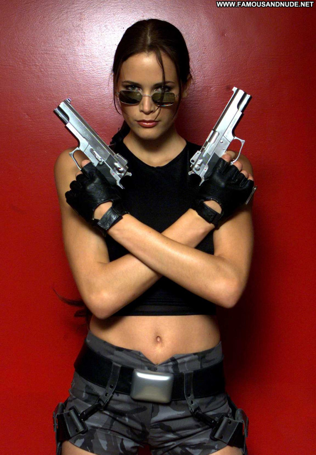 Jill De Jong Tomb Raider Posing Hot Beautiful Video Game Celebrity