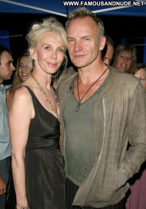 Trudie Styler Straight Beautiful Posing Hot Babe Celebrity Actress